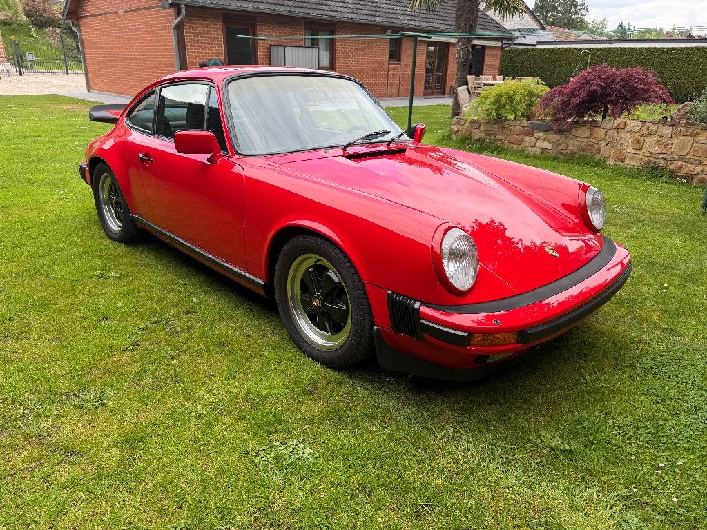Porsche 911 Carrera 3.2 - 1986 - Coupé - Oltimer - Ancêtre, Autos, Oldtimers & Ancêtres, Rouge, Achat, Entreprise, Boîte manuelle