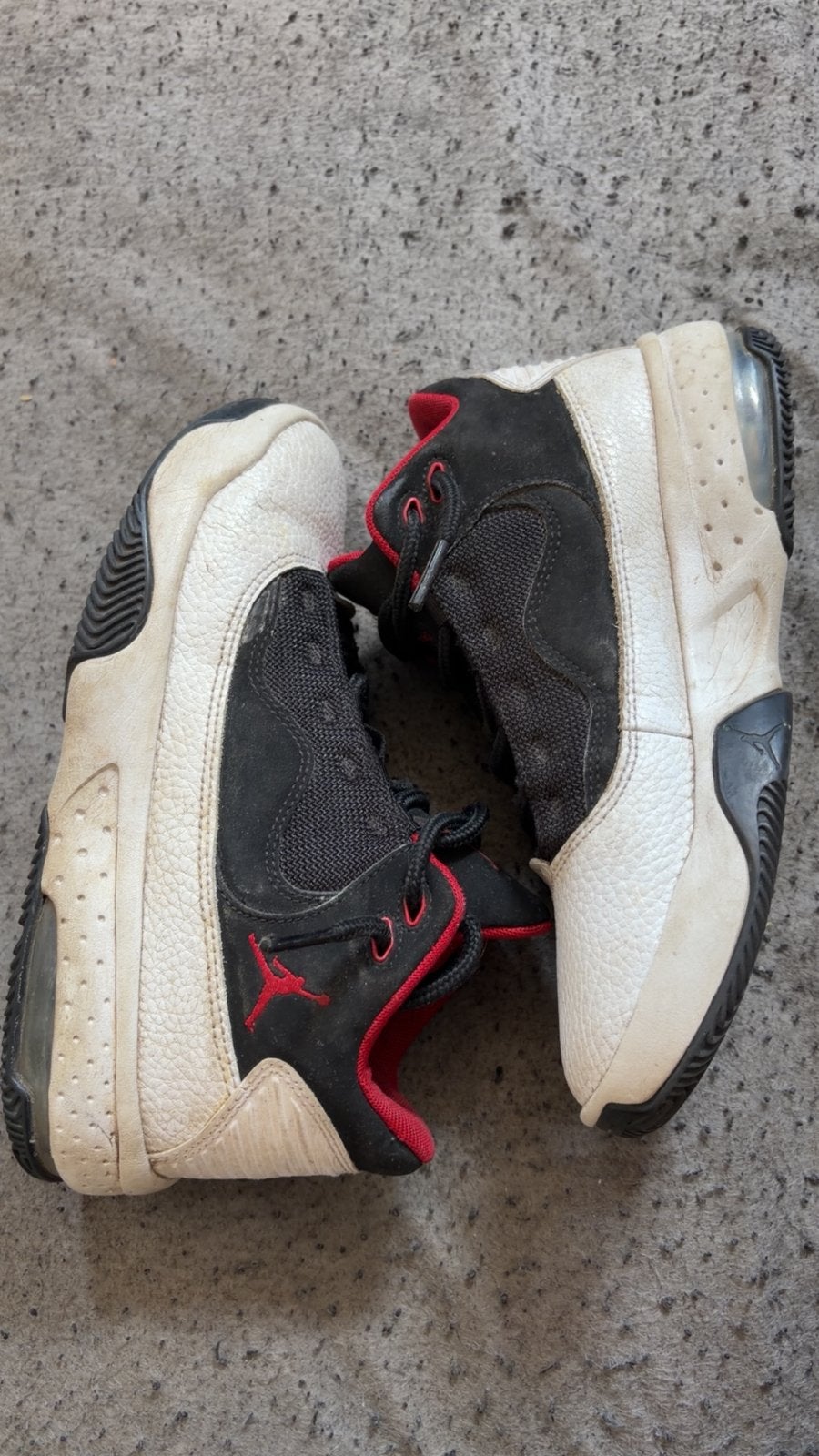 jordan 2 max aura, Ophalen, Zo goed als nieuw