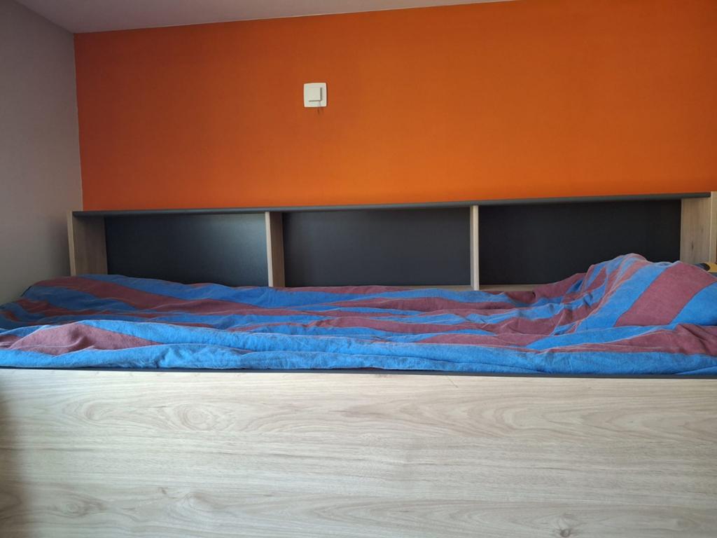 Stapelbed, Ophalen