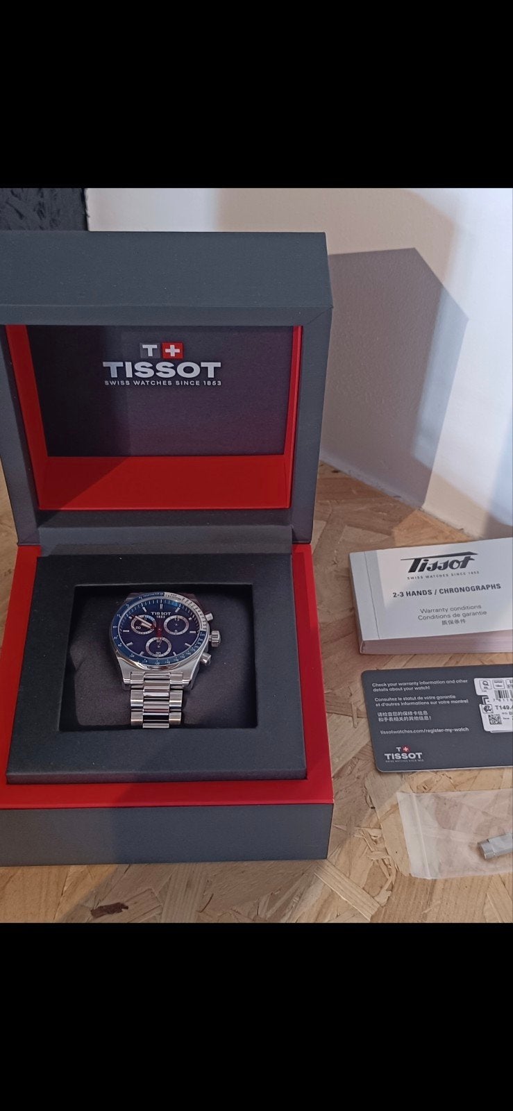 tissot pr 516. Bleu 
état neuf!!!

porté une seul fois.
full, Enlèvement