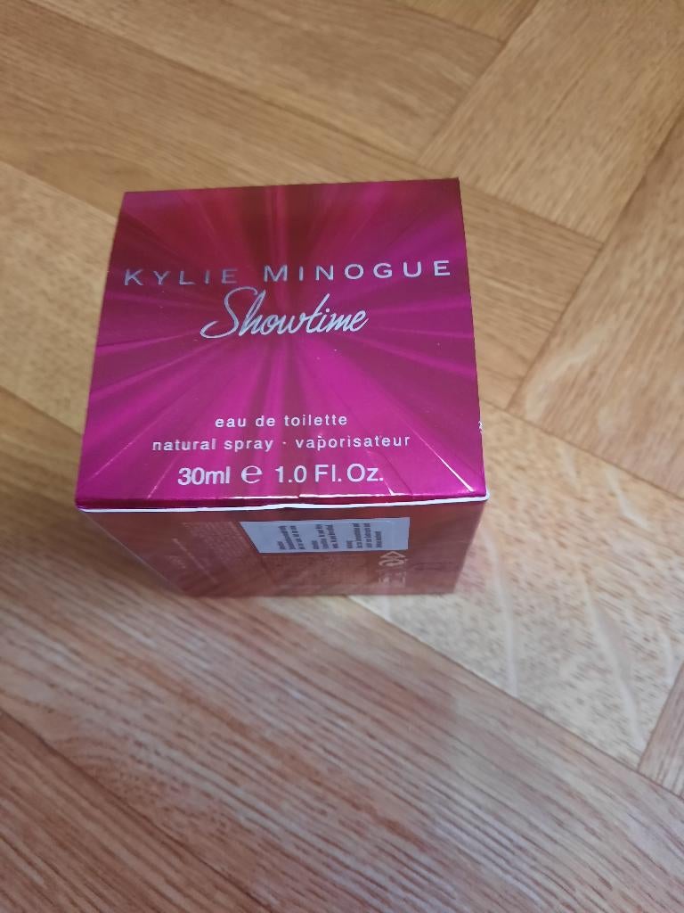 Kylie Minogue showtime eau de toilette natural spray vapo, Ophalen of Verzenden, Nieuw