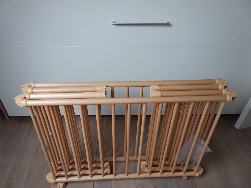 Parc pour bébé pliable avec matelas de la marque Geuther, Enlèvement, Comme neuf, Rectangulaire, Réglable en hauteur