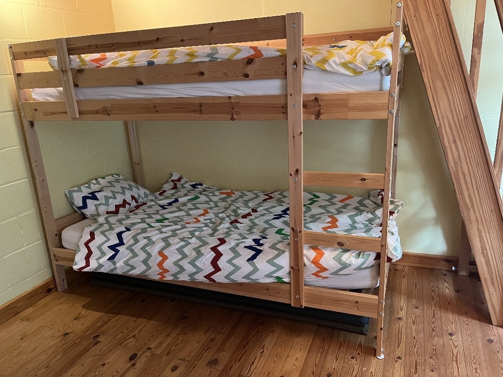 grenen Ikea stapelbed, Ophalen, Zo goed als nieuw, Stapelbed