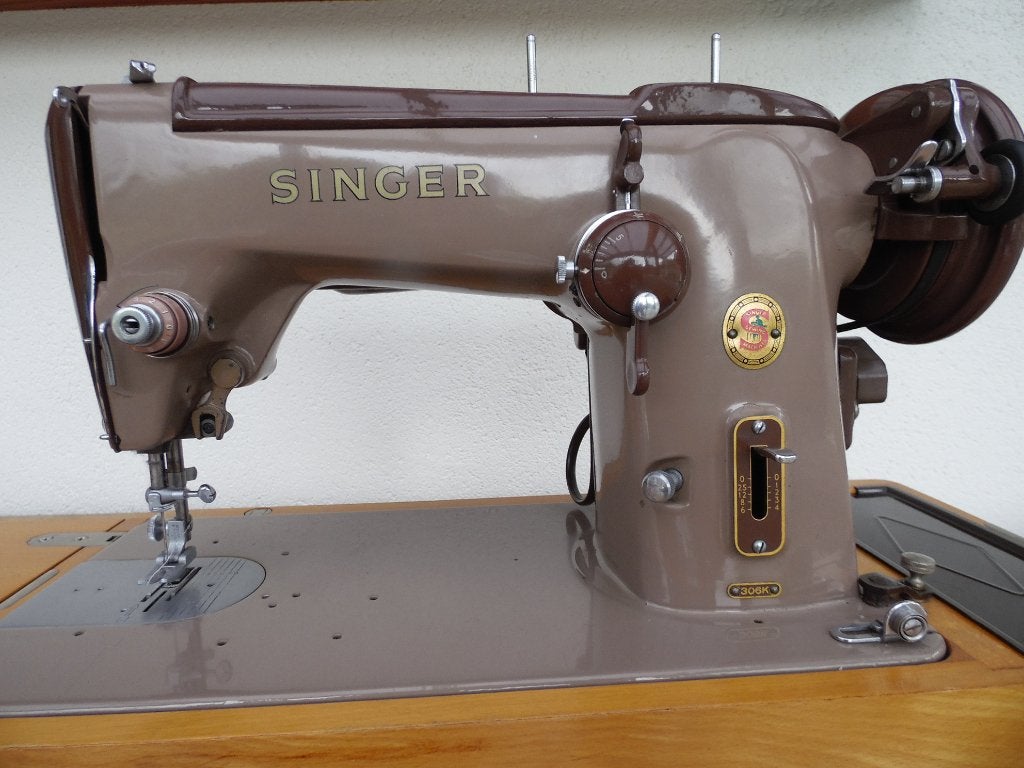 Vintage naaimachine, Ophalen