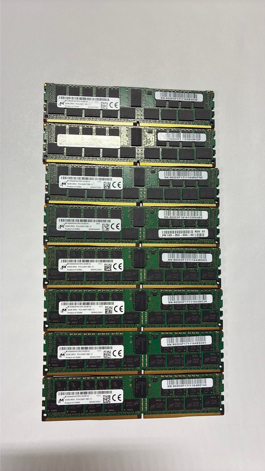 8 Barettes memoire serveur ddr4 32g 2400, Computers en Software, RAM geheugen, Ophalen, 32 GB, Server, DDR4