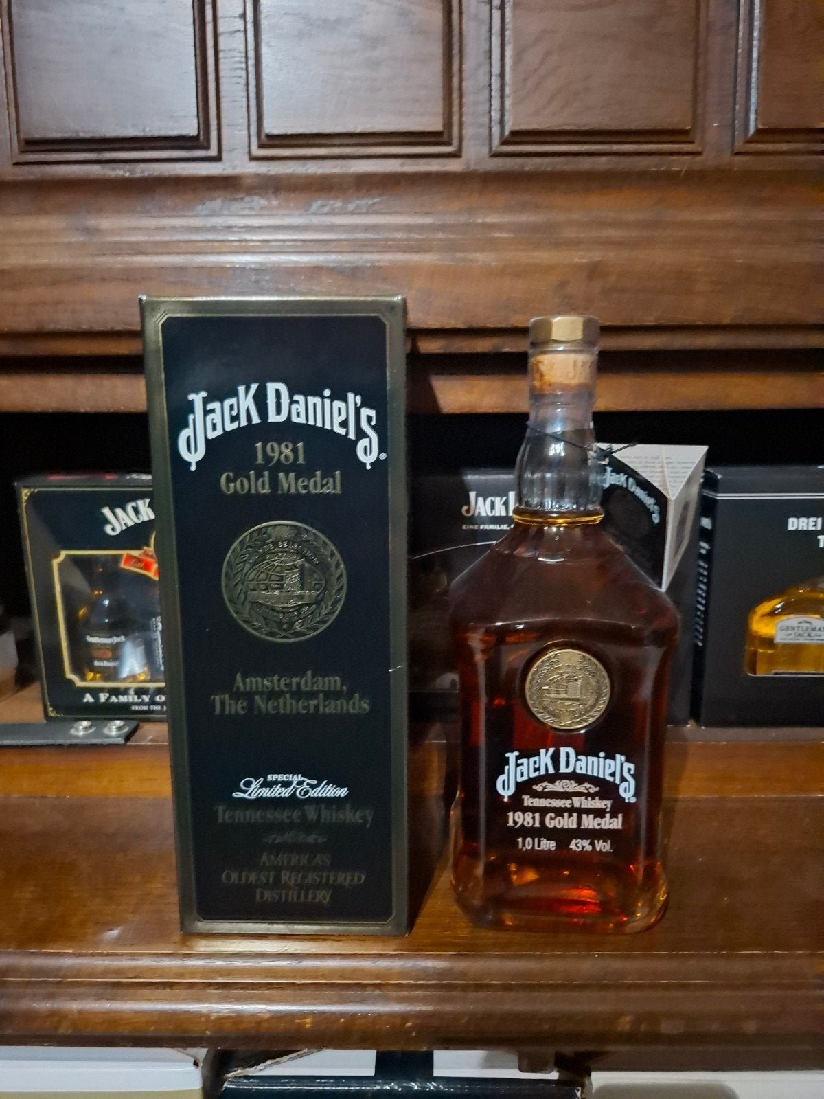 Jack daniels 1981, Verzamelen, Ophalen of Verzenden