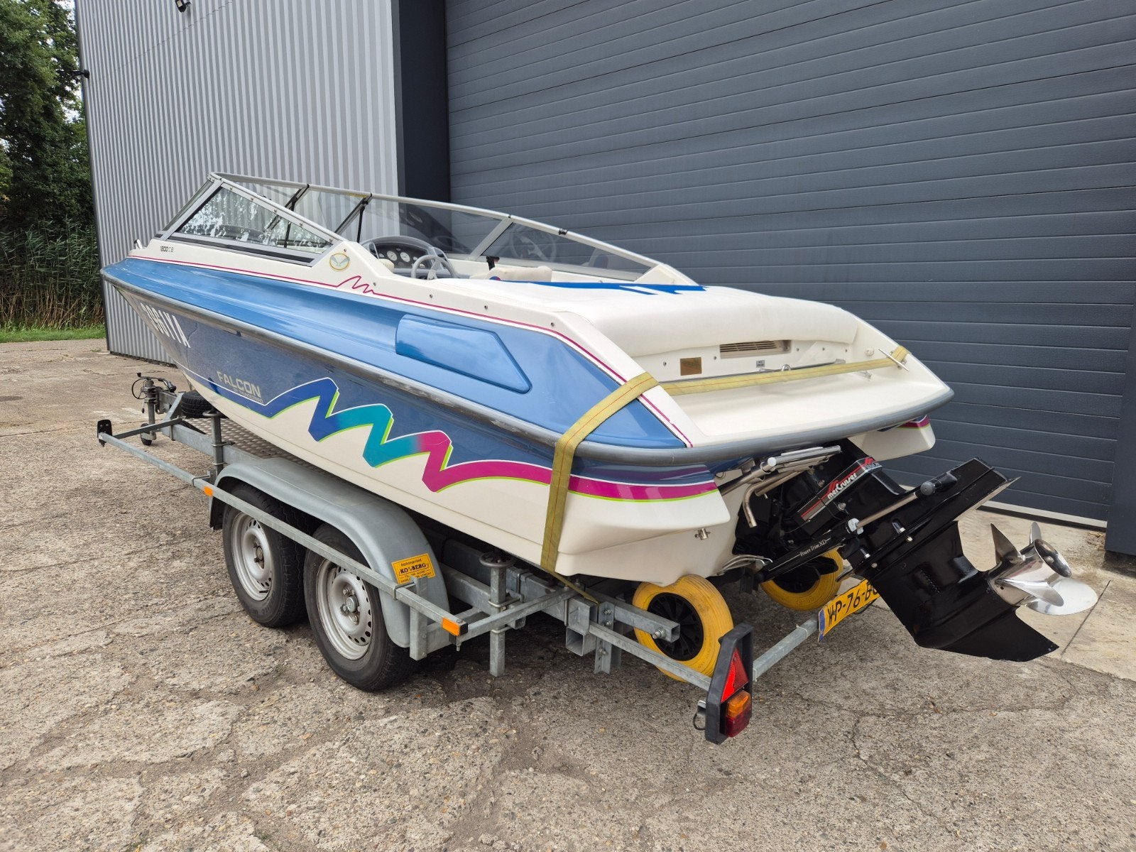 Falcon Speedboot 200 PK motorboot, Watersport en Boten, Ophalen