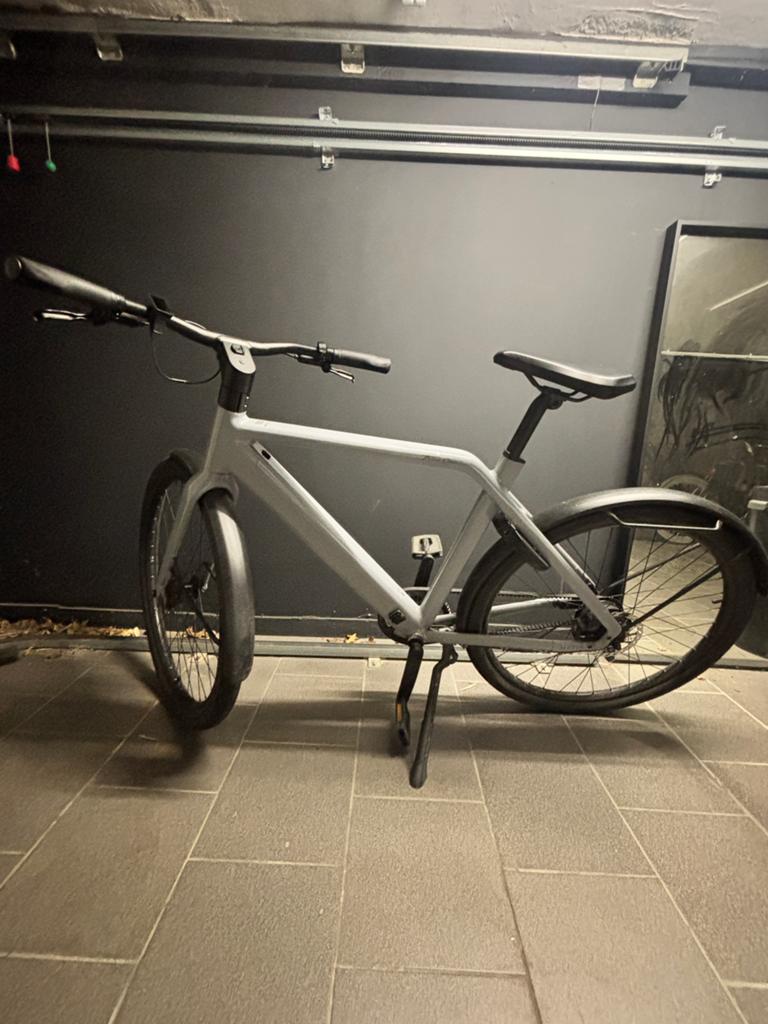 Moevs first one rock, Ophalen, Zo goed als nieuw, 50 km per accu of meer, Overige merken