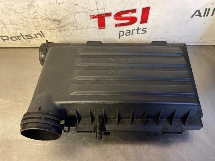 Boîtier filtre à air d'un Volkswagen Golf, Autos : Pièces & Accessoires, Volkswagen, -, 3 mois de garantie, Utilisé
