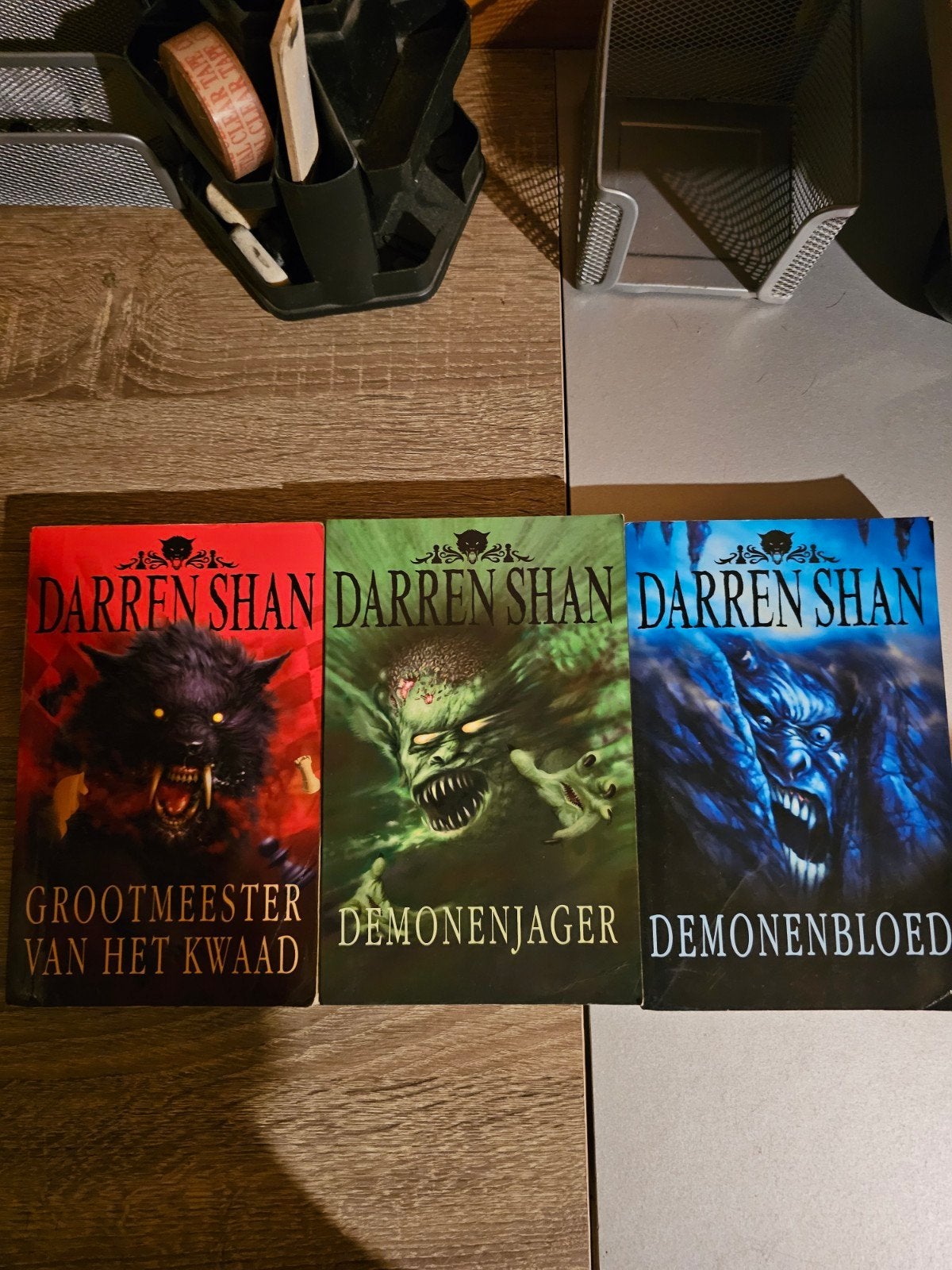darren shan demonata, Boeken, Ophalen