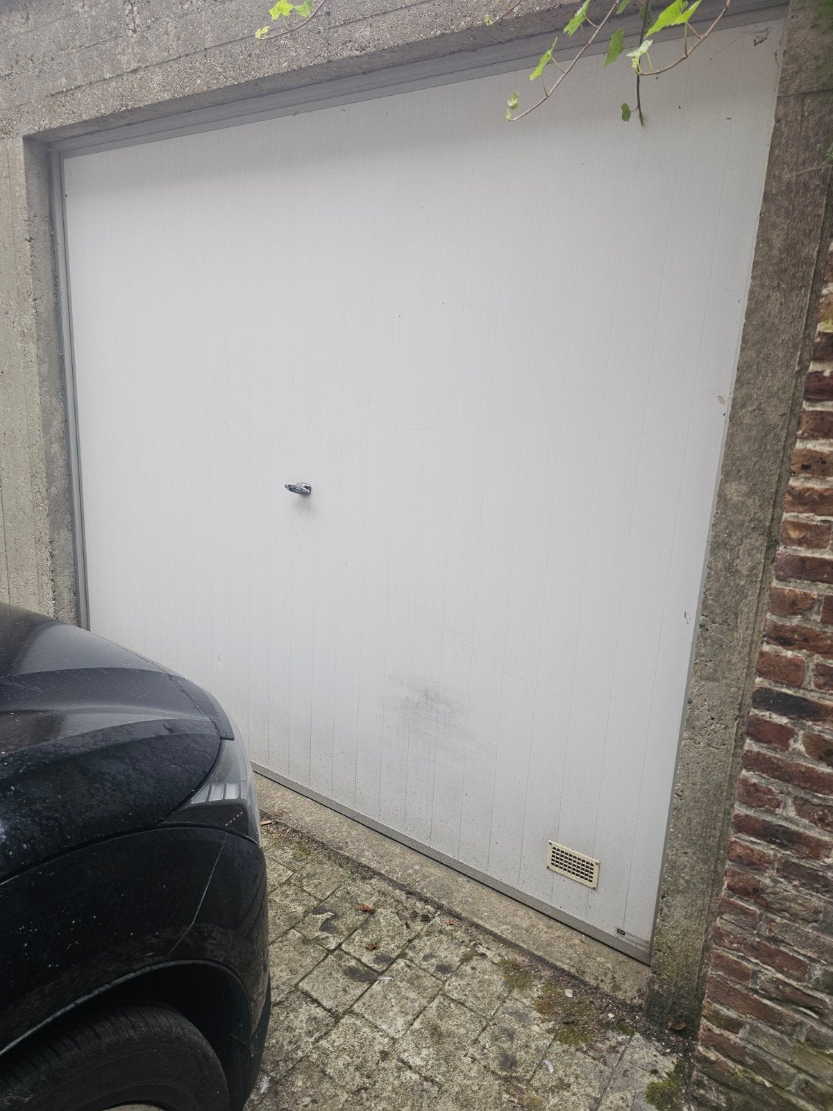 box avec emplacemnt à louer à Evere, Immo