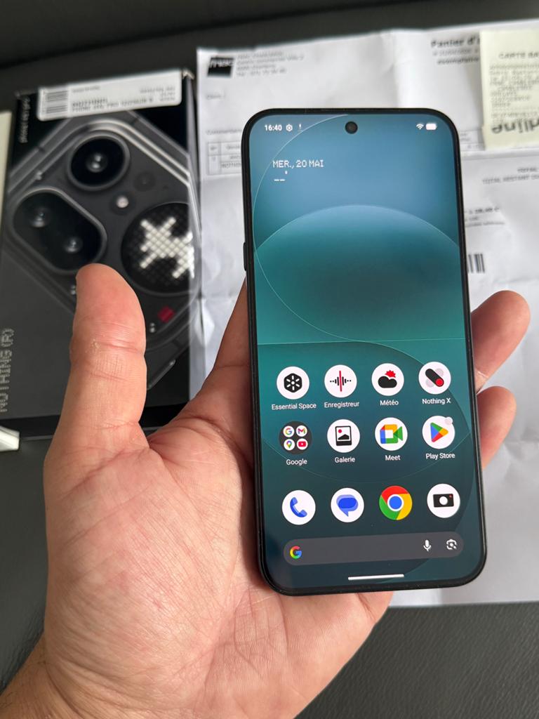 Nothing Phone 4 Pro 256gb icyblue NEUF ! Vd/éch, Telecommunicatie, Mobiele telefoons | Overige merken, Nieuw, Zonder abonnement