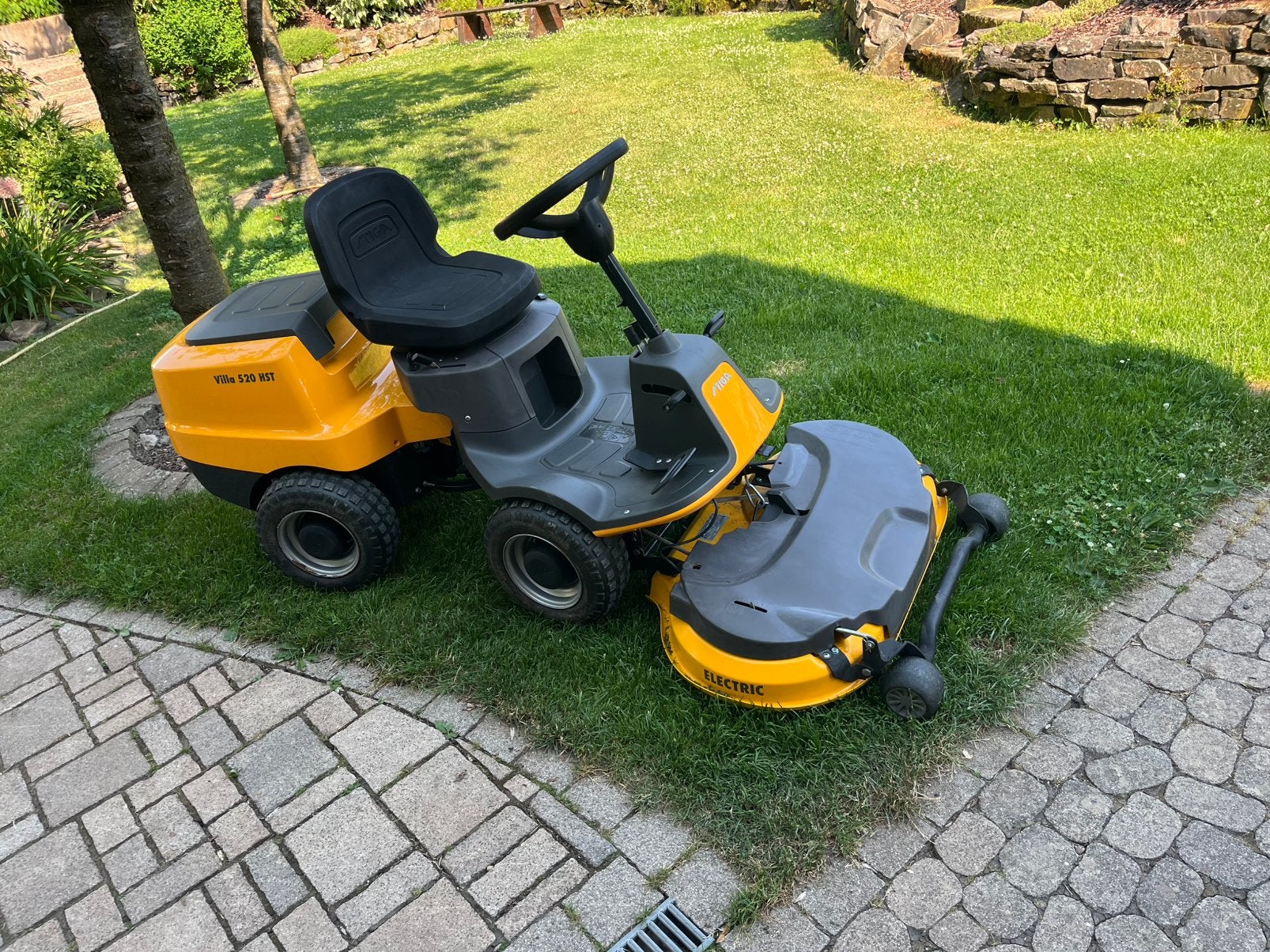 Tondeuse Autoportée Stiga Villa 520HST, Enlèvement ou Envoi, Comme neuf