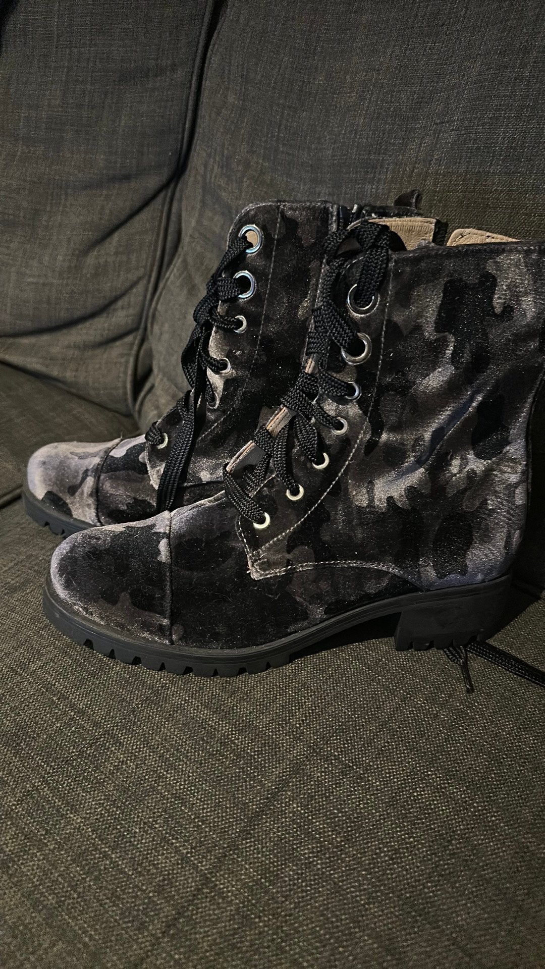 Nieuwe unisa schoenen maat 38, Ophalen of Verzenden, Nieuw
