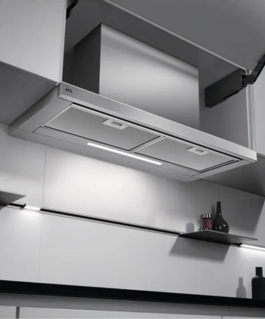 Hotte télescopique Aeg 90cm NEUVE, Neuf, 600 à 800 m³/h, Recyclage, Encastré