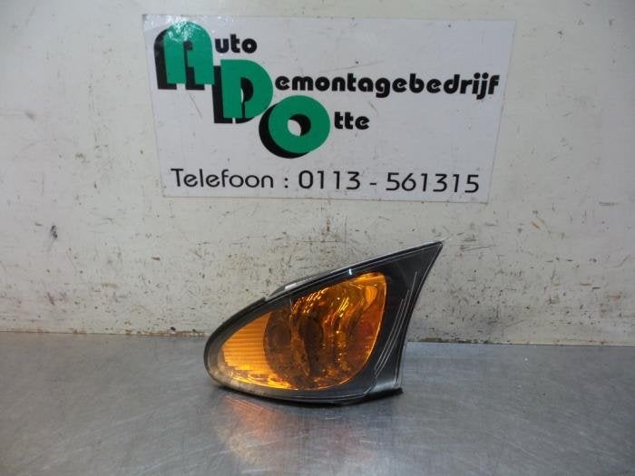 Feu clignotant gauche d'un BMW 3-Serie (3-Serie 98-), -, Utilisé, -, -
