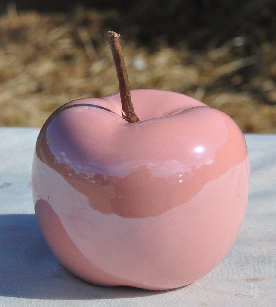 petite pomme decorative en faience rose, Enlèvement ou Envoi, Comme neuf, Rose, Pierre/céramique