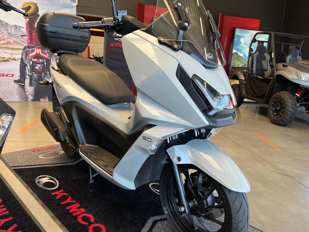 Kymco Skytown 50cc, Ophalen, Overige modellen, Benzine, 50 cc