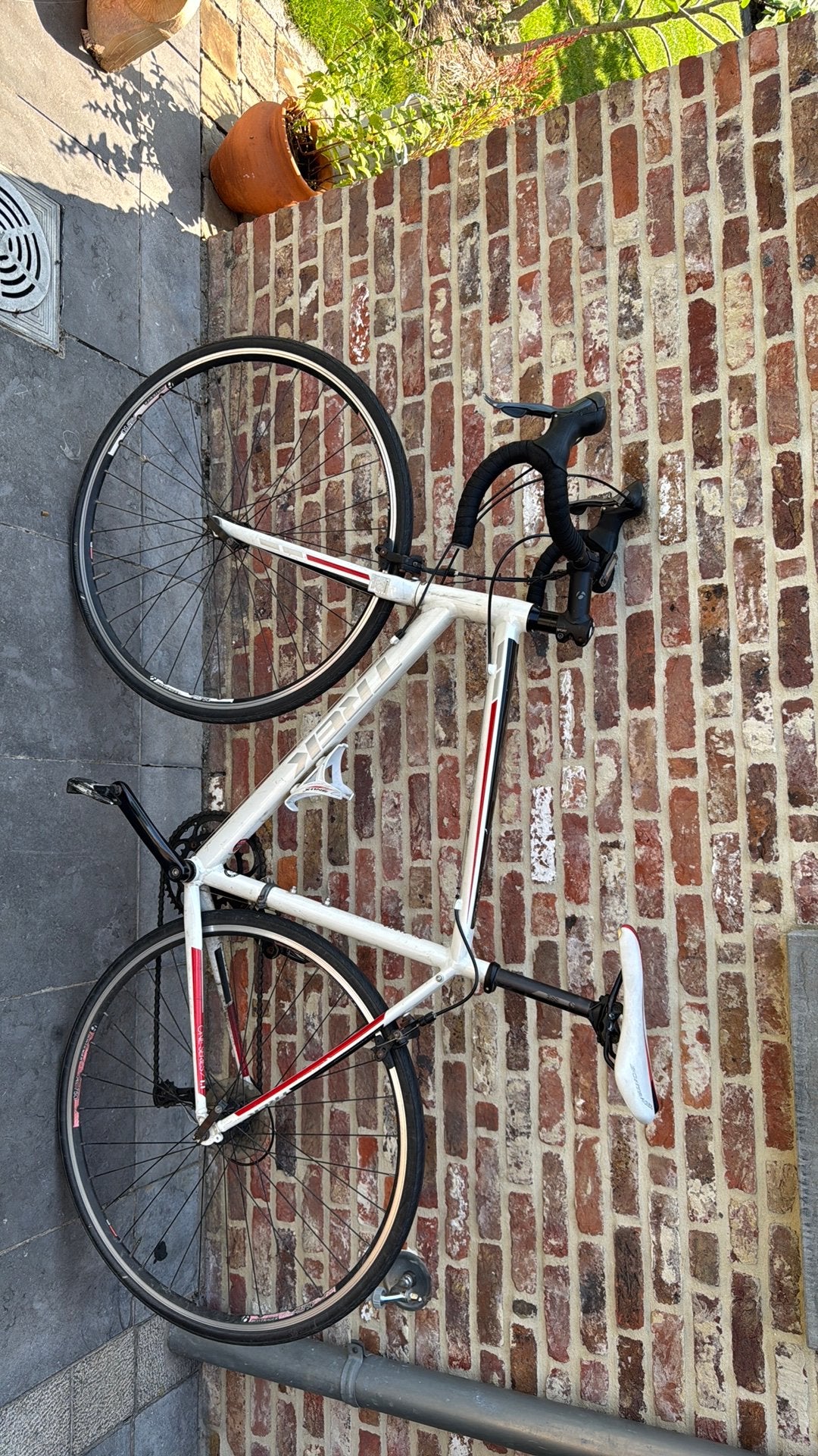 Racefiets Trek, Fietsen en Brommers, Ophalen, Zo goed als nieuw