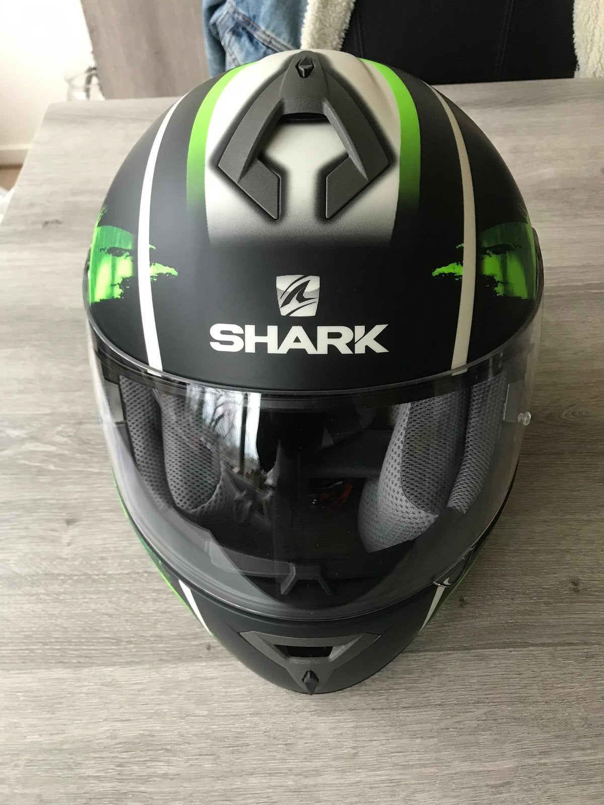 Casque de moto Shark neuf, Enlèvement ou Envoi, Shark