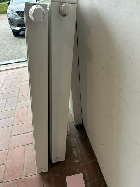 Radiator Henrad ECO, Doe-het-zelf en Bouw, Verwarming en Radiatoren, Ophalen, Gebruikt, Hoog rendement (Hr), Radiator