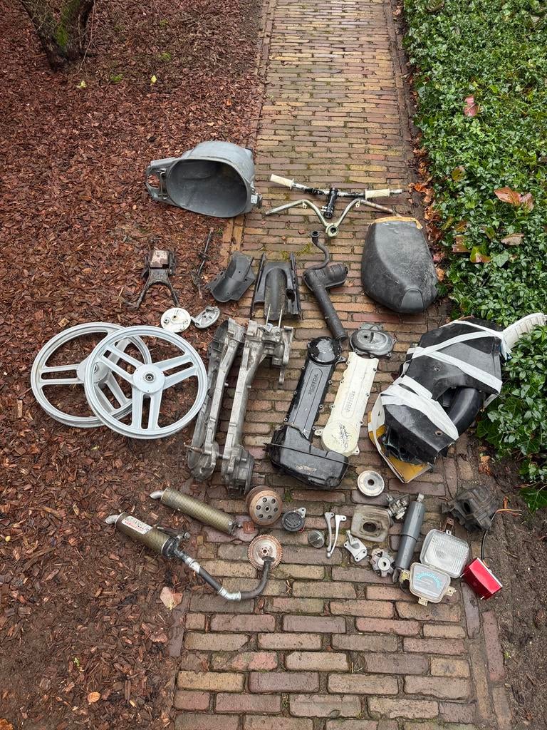 Honda wallaroo onderdelen iets nodig stuur maar, Fietsen en Brommers, Ophalen, Gebruikt