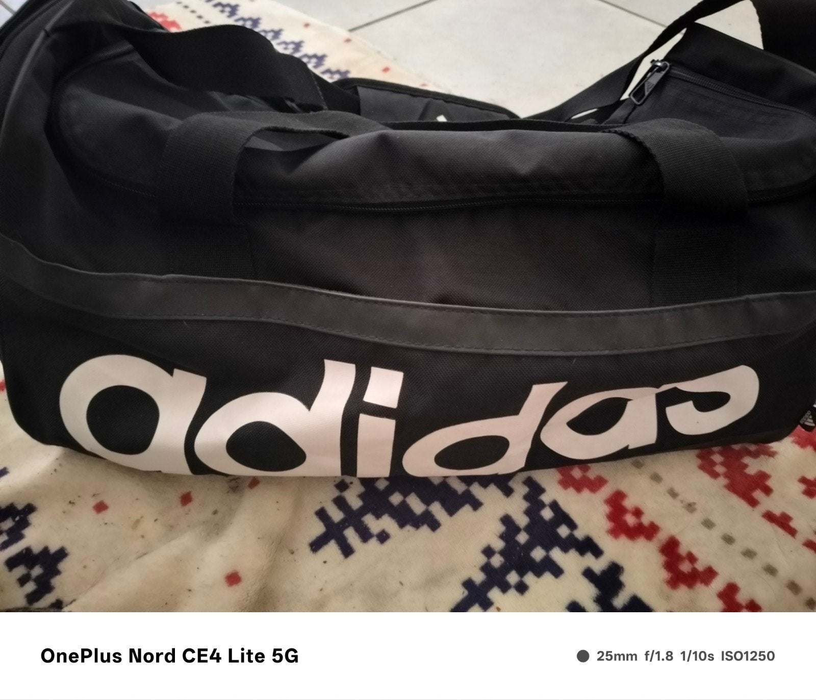 Sac adidas, Enlèvement ou Envoi