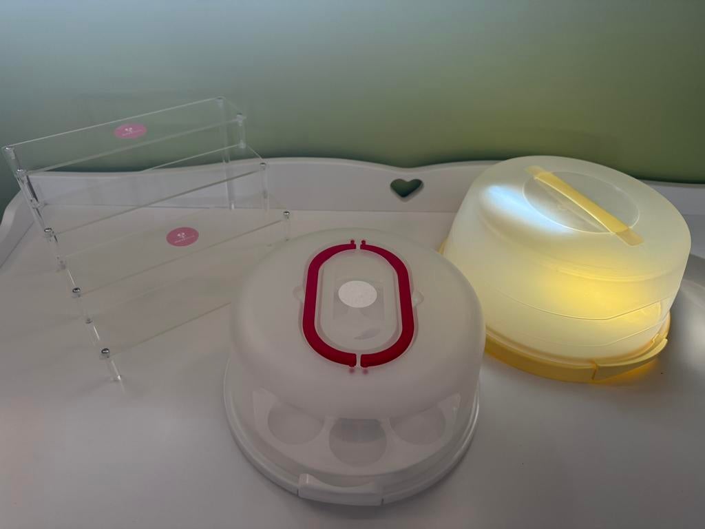 Herbruikbare taartdozen+cupcake houder, Ophalen, Zo goed als nieuw