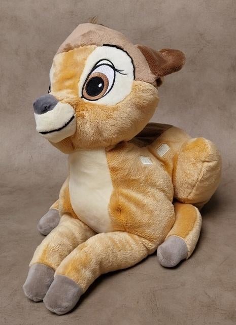 Peluche Bambi super douce et grande, Enfants & Bébés, Jouets | Peluches, Comme neuf, Autres types, Disney, Disney, Moyen (20 à 80 cm)