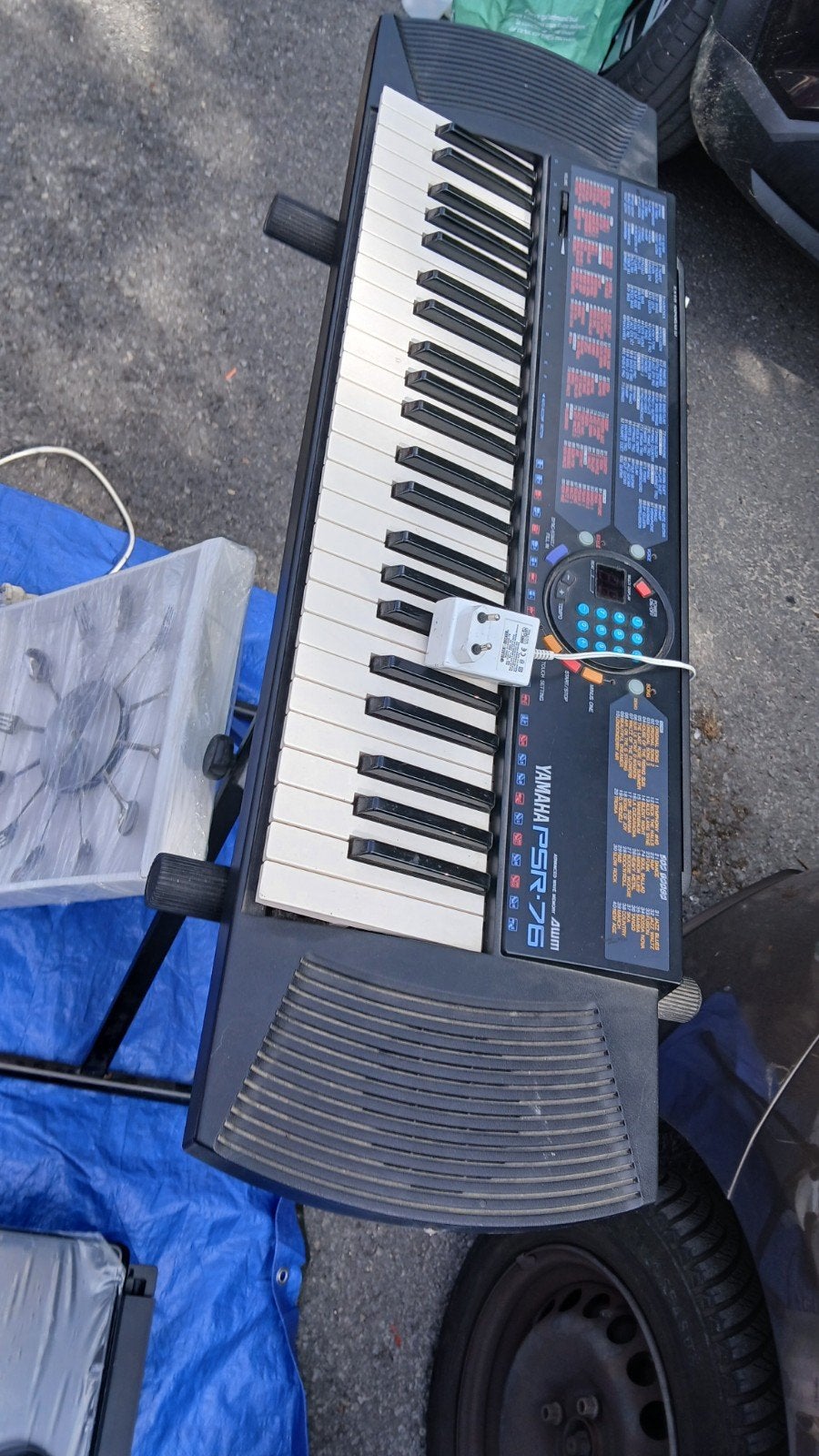 synthétiseur  avec pied, Musique & Instruments, Claviers, Enlèvement, Comme neuf, Yamaha, Avec pied