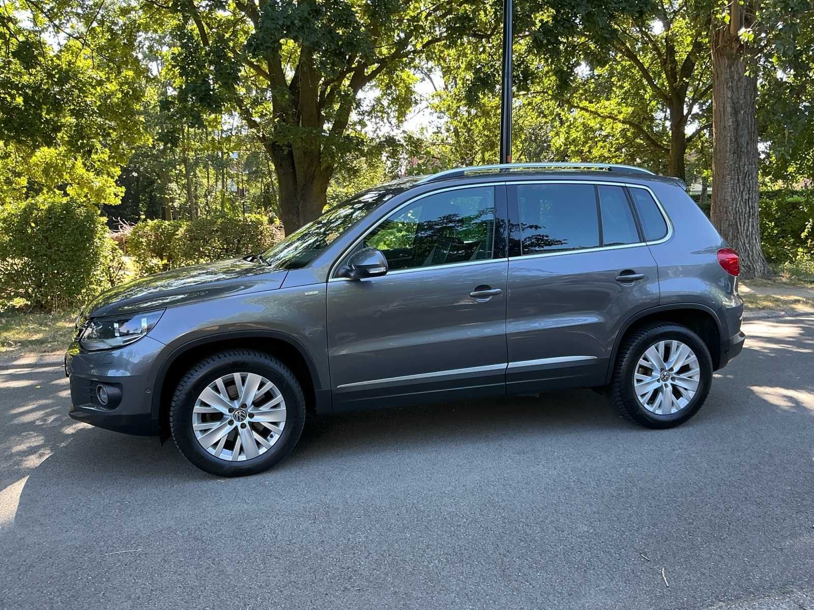 2013 Volkswagen Tiguan Personenauto, Auto's, Automaat, Gebruikt, Overige brandstoffen, Bedrijf