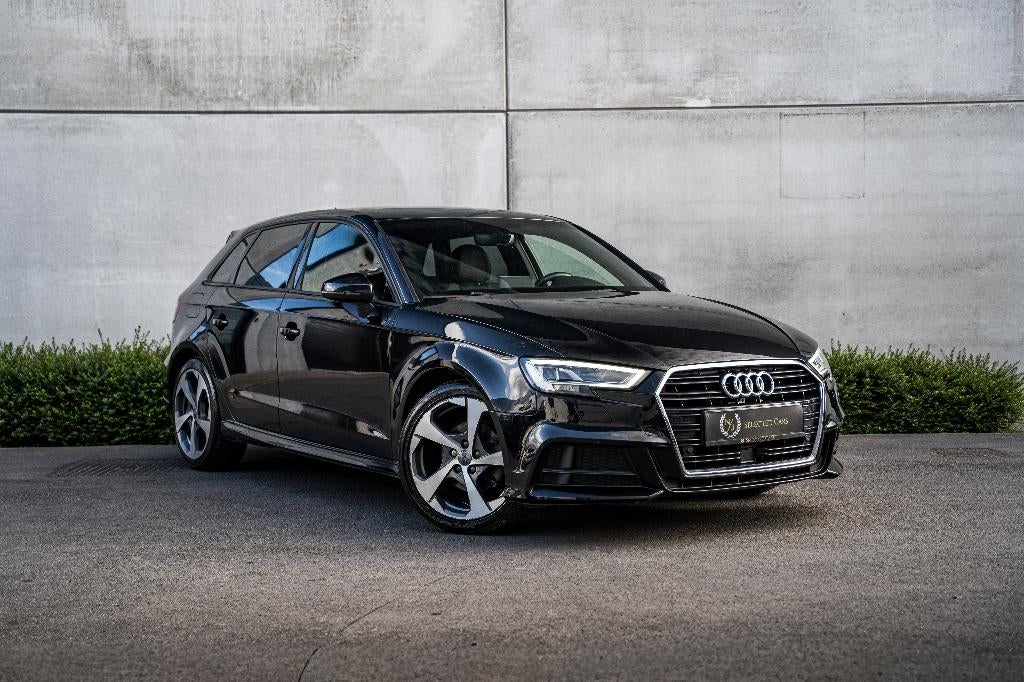 Audi A3 SPORTBACK 30 TFSI*S LINE*XENON*JANTES, Autos, Achat, Entreprise, Boîte manuelle, Noir