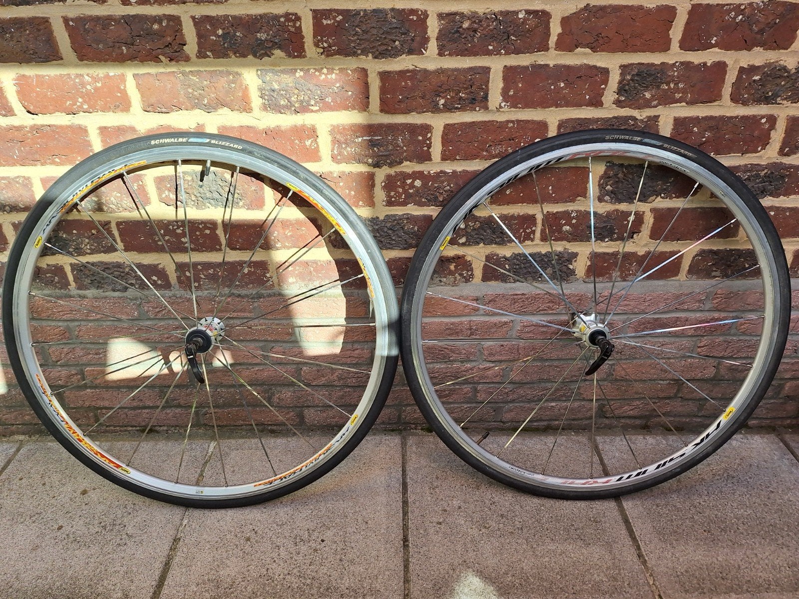 Roue Mavic Aksium Race 9v, Enlèvement, Roue
