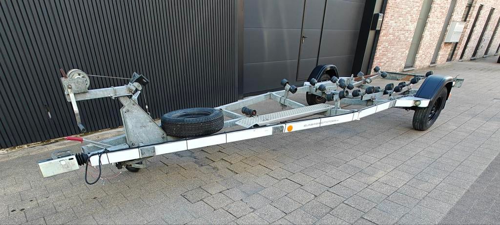 Satellite boottrailer, Watersport en Boten, Boottrailers, Ophalen