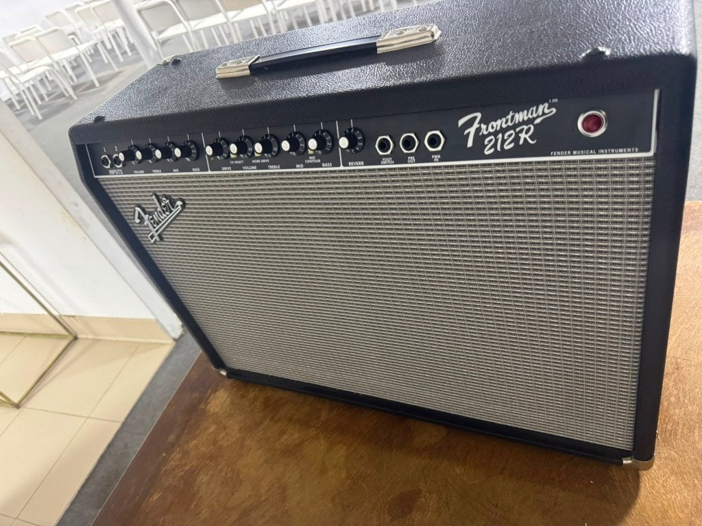 Ampli guitare fender, Musique & Instruments, Enlèvement, Comme neuf, Guitare, 100 watts ou plus