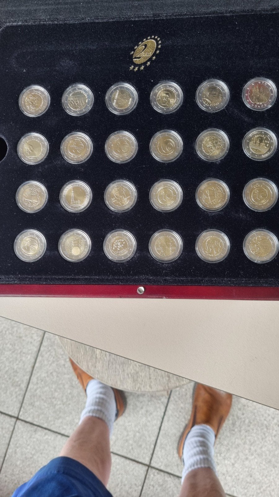 2 maal 48 euromunten, Ophalen, Munten