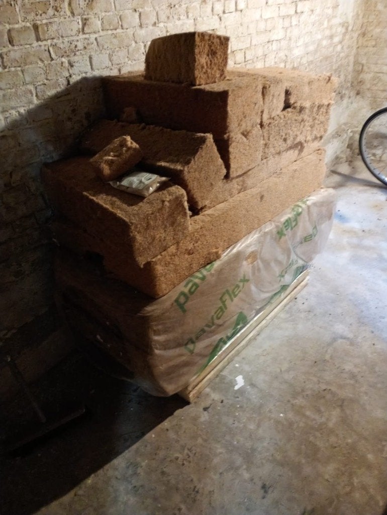 houtwol, Bricolage & Construction, Enlèvement, Utilisé, Autres matériaux, Isolation de sol
