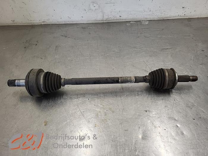 Arbre de transmission arrière droit d'un Mercedes Vito, 3 mois de garantie, Utilisé, -, -