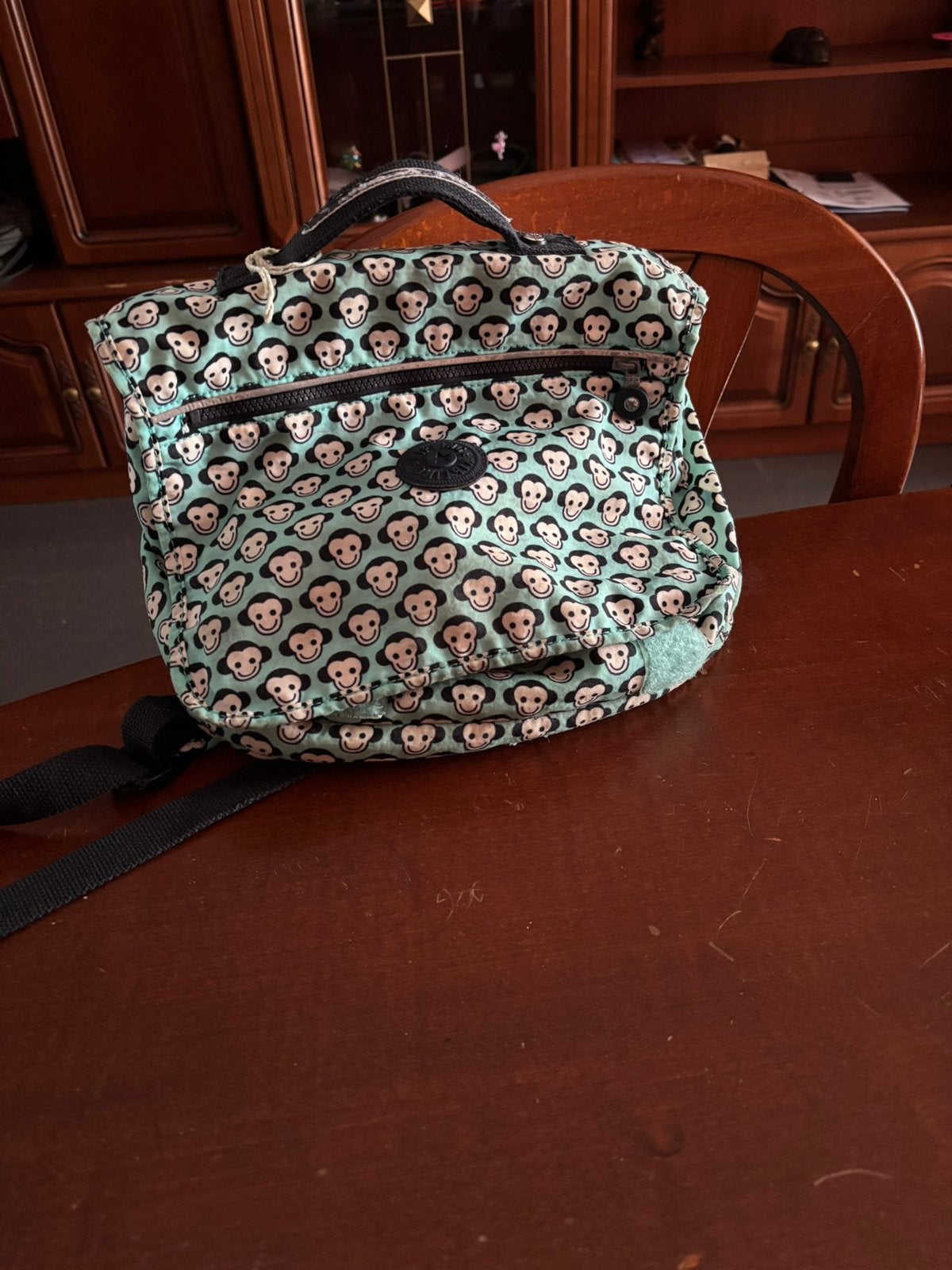 Sac kipling, Enlèvement, Comme neuf