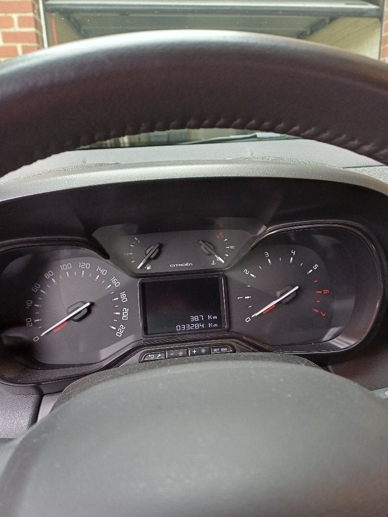 Citroën auto, Autos, Achat, Boîte manuelle, Entretenue par le concessionnaire, Noir