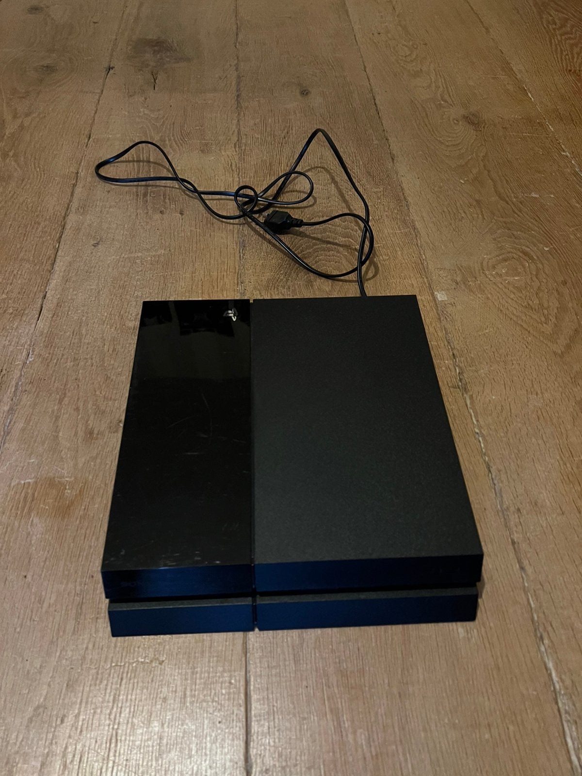 PlayStation 4 console met 1 controller en spel Farcy, Ophalen, Zo goed als nieuw, 500 GB, Met 1 controller