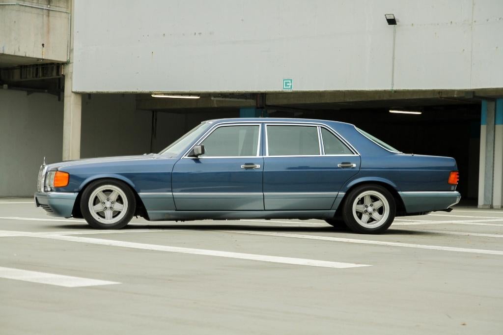 Mercedes 560 SEL - AMG Tribute, Cuir, 5547 cm³, 4 portes, Entreprise