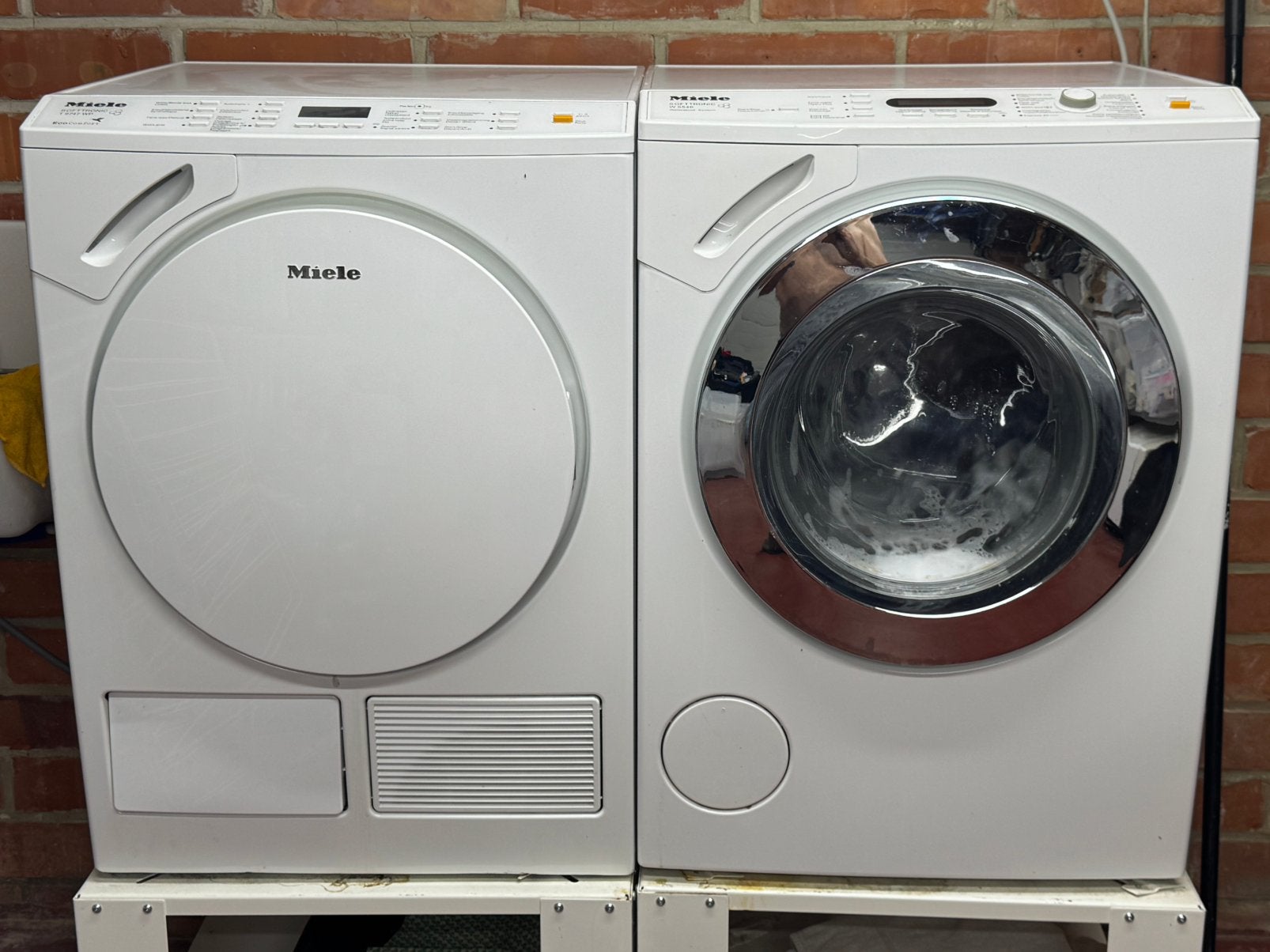 Lave-linge + Seche-linge Miele (pompe a chaleur), 6 à 8 kg, 1600 tours ou plus, Chargeur frontal, Enlèvement