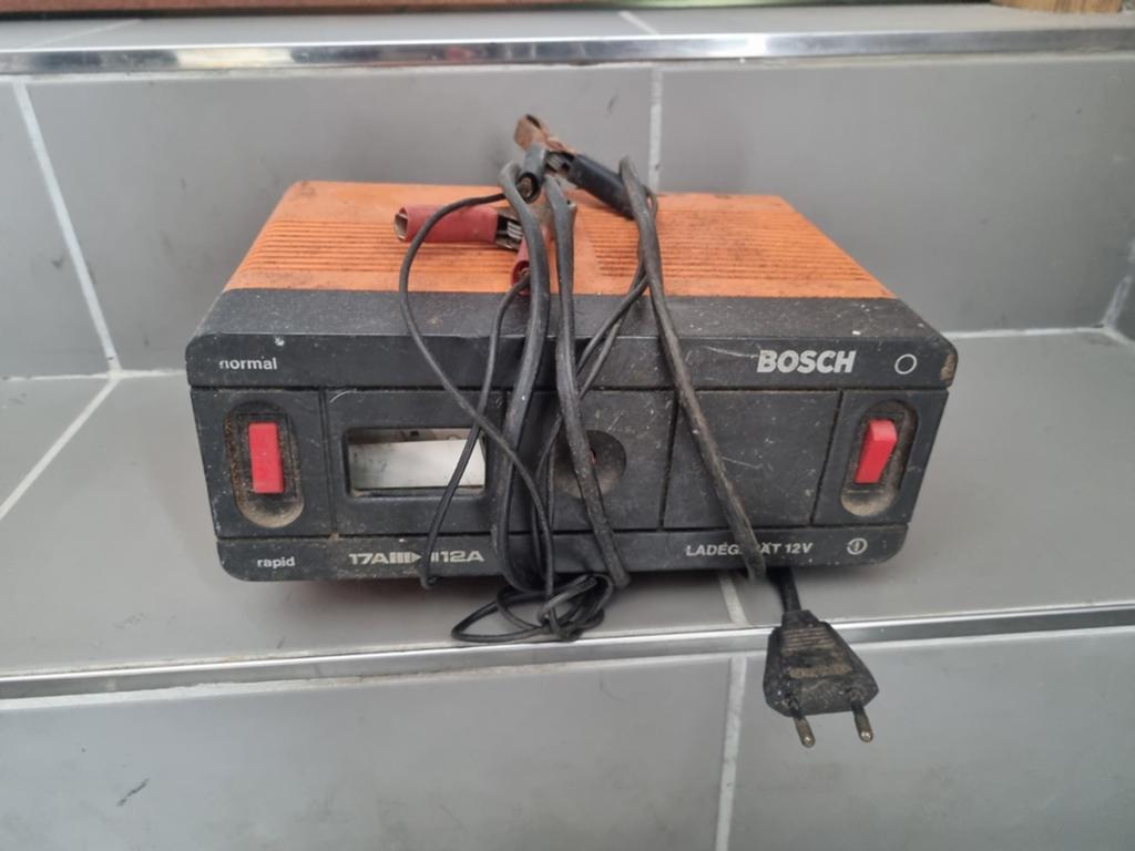 Chargeur de batterie, Enlèvement