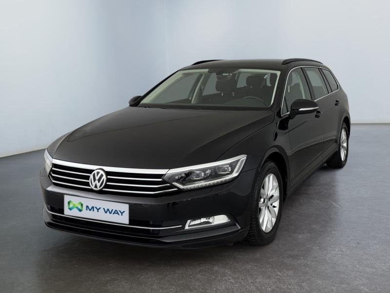 Volkswagen Passat 1.6 TDi 120 CV | DSG| Camera | Carplay | C, Autos, Volkswagen, Achat, Euro 6, Entreprise, Noir