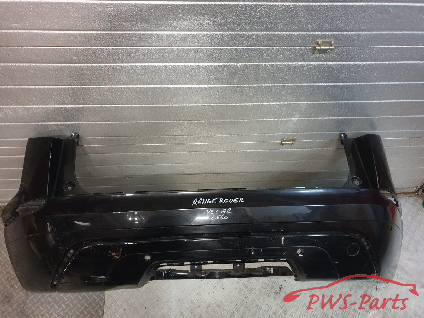 RANGE ROVER VELAR L560 ACHTERBUMPER ORIGINEEL, -, -, Ophalen of Verzenden, Achter