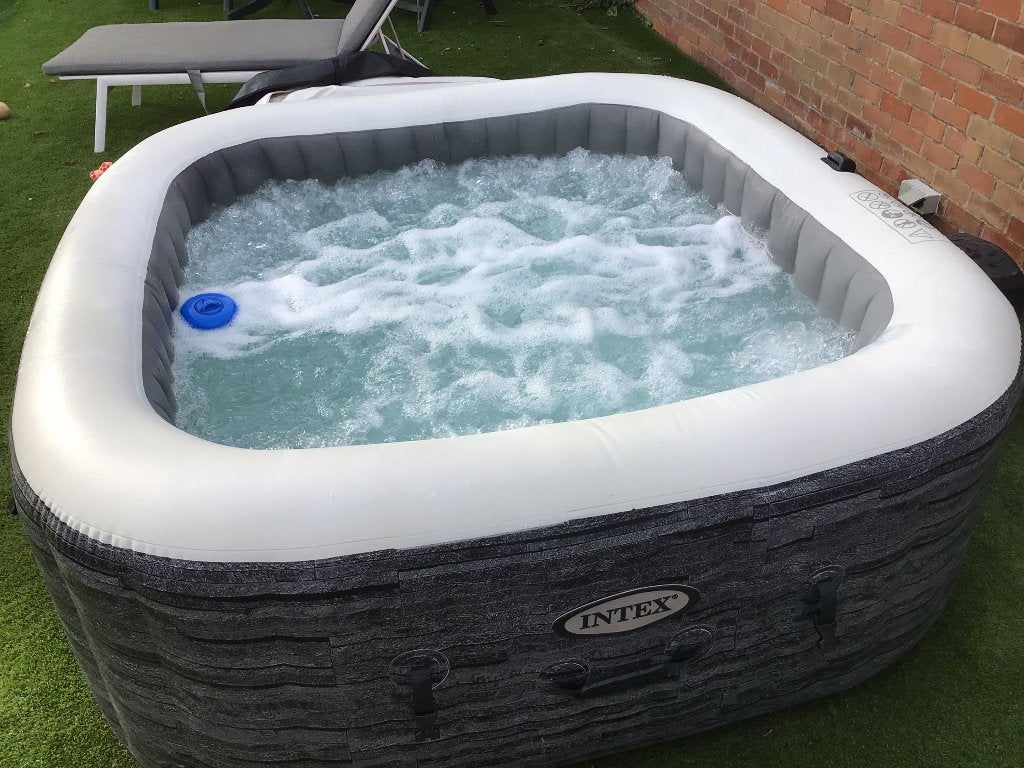 Opblaasbare jacuzzi Gratis op te halen, Tuin en Terras, Ophalen, Gebruikt