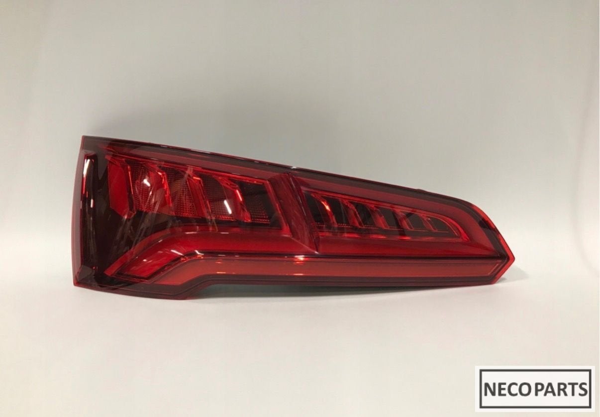 AUDI Q5 80A LED ACHTERLICHT ORIGINEEL ALLES LEVERBAAR!!!, Auto-onderdelen, Gebruikt, -, -, -