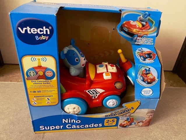 Vtech radiografisch bestuurbare auto , franstalig, Ophalen of Verzenden, Nieuw