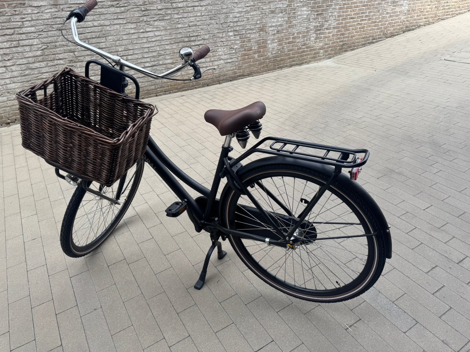 Popal fiets mat zwart, Ophalen, Zo goed als nieuw, Terugtraprem, Versnellingen